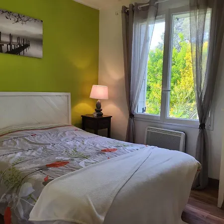 Maison Merville-franceville-plage, 3 Pieces, 4 Personnes - Fr-1-465-96 * Merville-Franceville-Plage